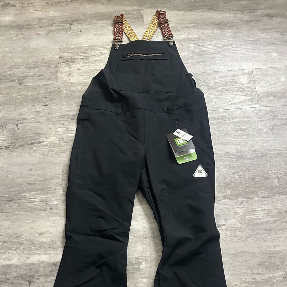 DC Shadow Bib 15K Shell Snowboard Pants Womens L Black New